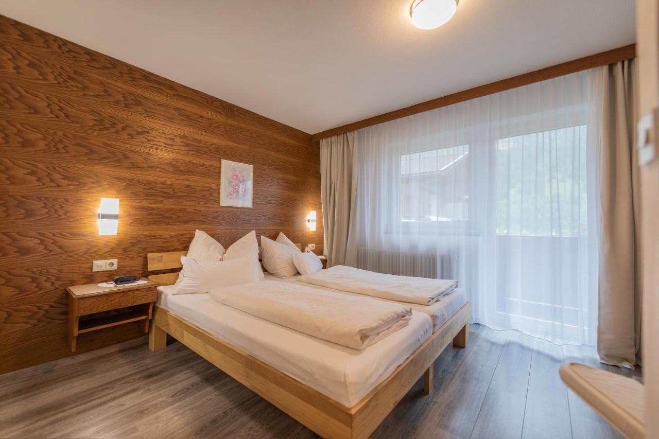 Pension Steinadler Neustift im Stubaital Exteriör bild