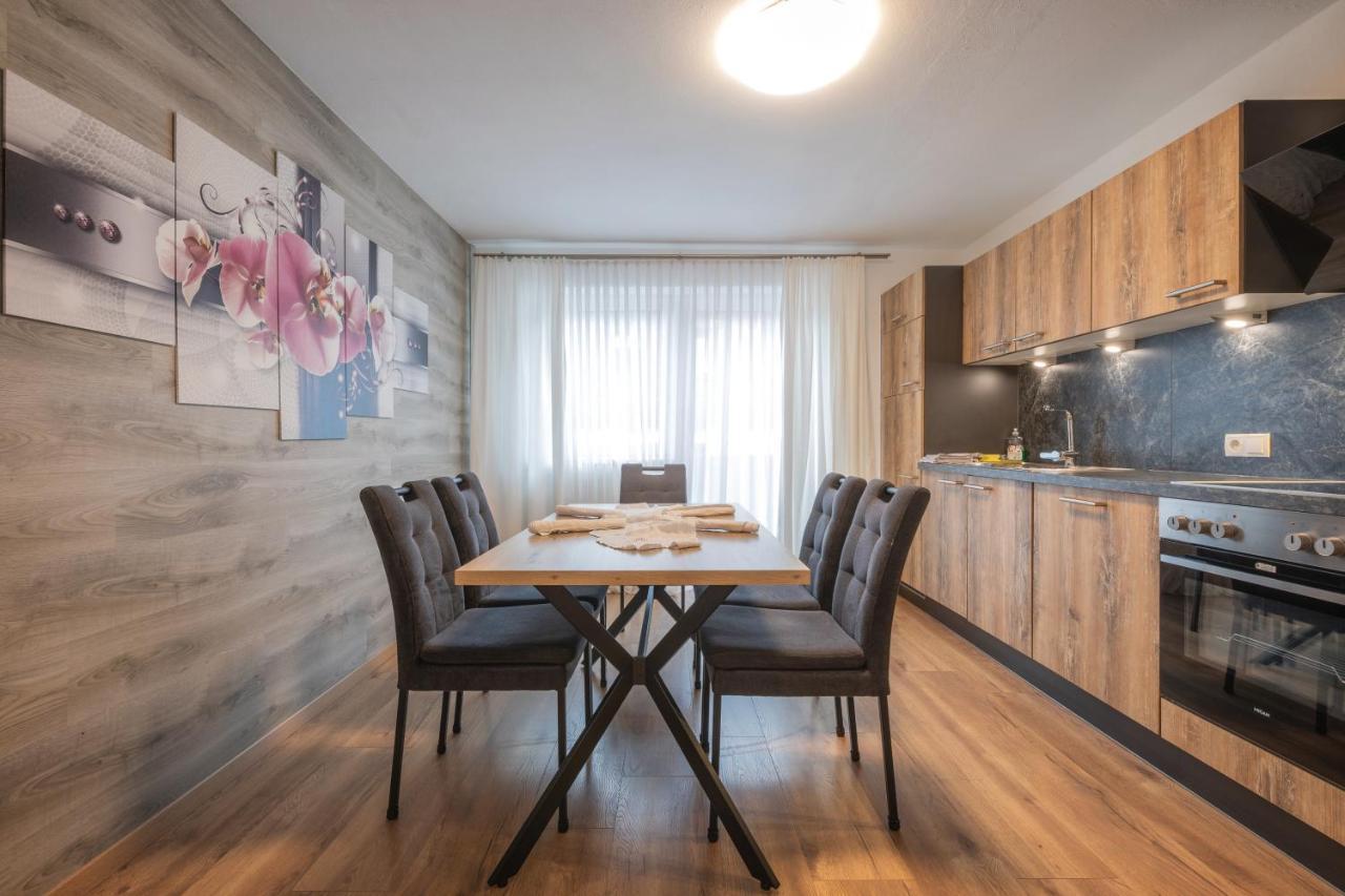 Pension Steinadler Neustift im Stubaital Exteriör bild