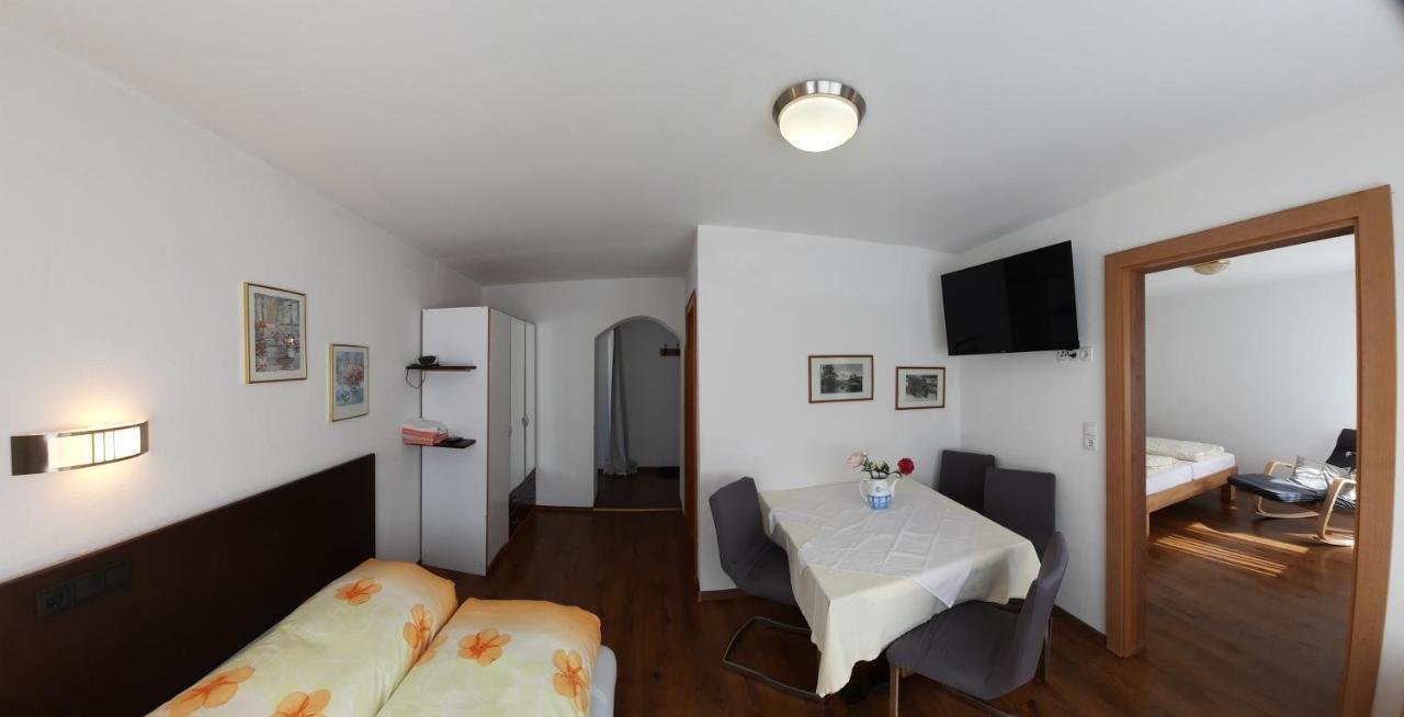 Pension Steinadler Neustift im Stubaital Exteriör bild